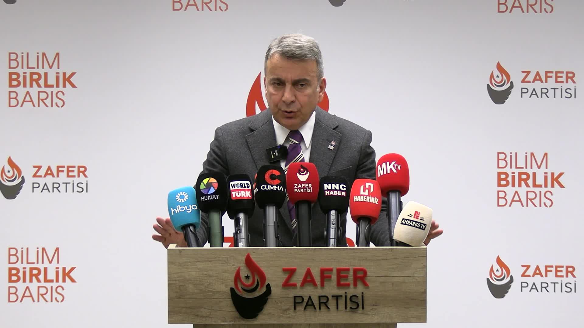 Zafer Partisi Sözcüsü Karamahmutoğlu: "Cumhuriyet'in kuruluş felsefesini geleceğe taşıma iddiasında olan siyasi partiler ortak bir Cumhurbaşkanı adayı etrafında ittifak yapabilmeli"