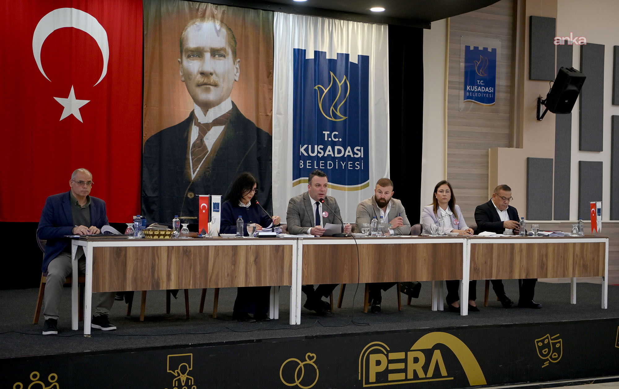 Kuşadası Belediye Meclisi’nde kesintisiz hizmet vurgusu