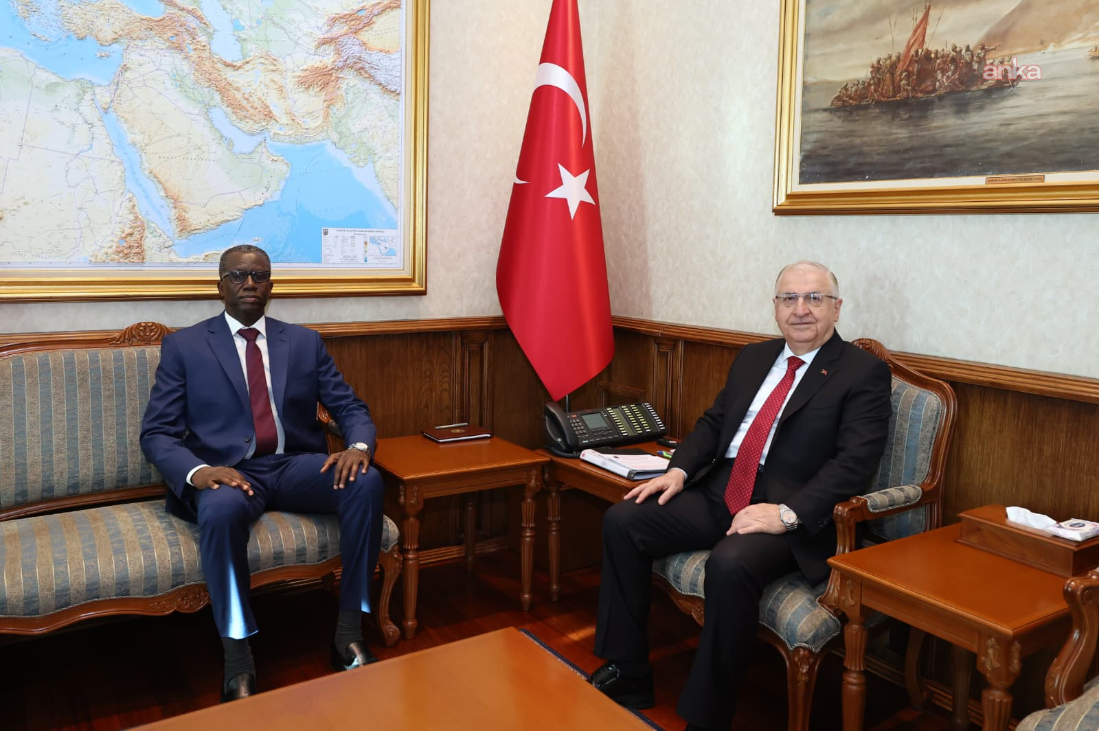Bakan Güler, Nijerli mevkidaşıyla bir araya geldi