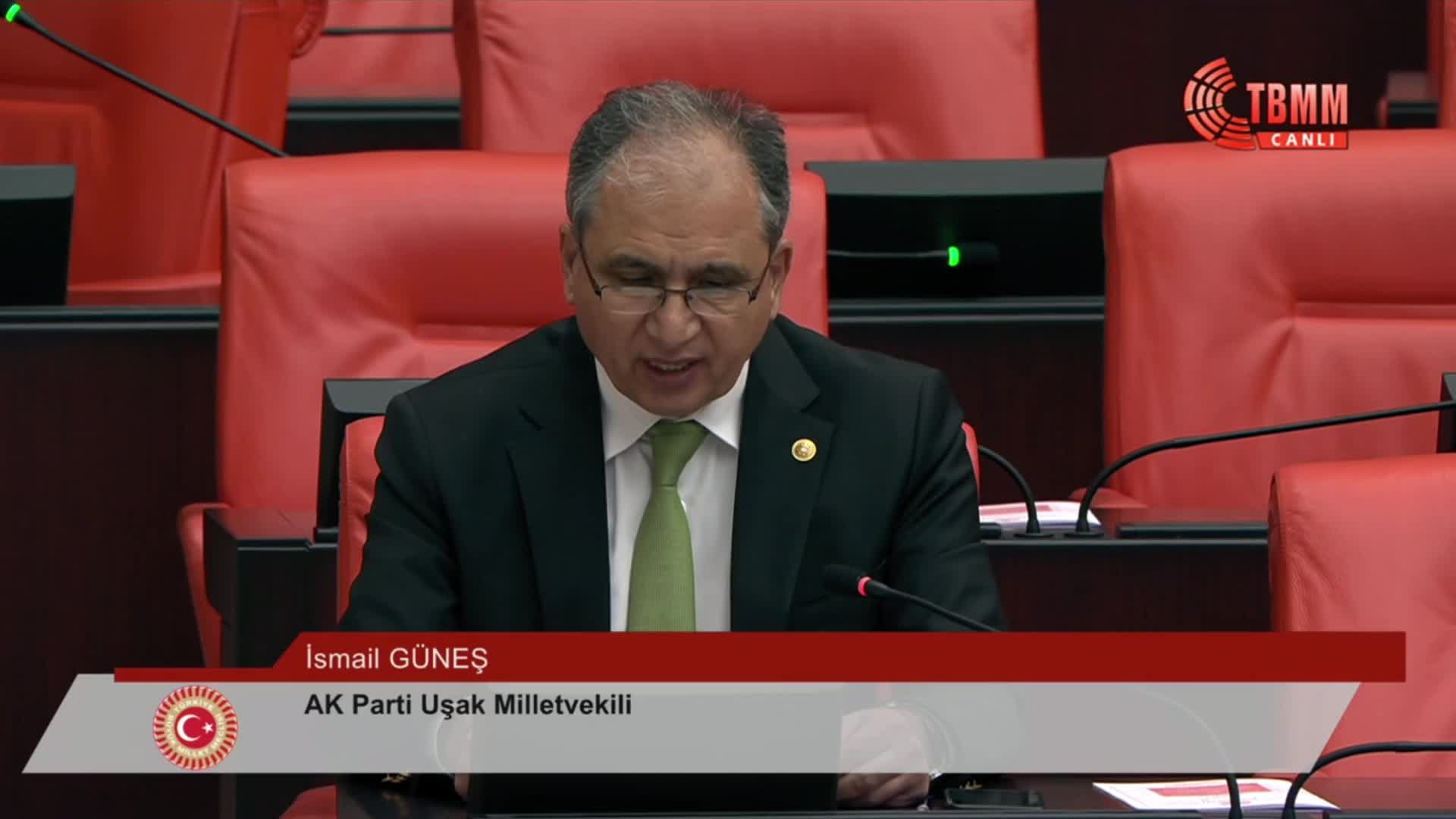 TBMM Genel Kurulu'nda AK Partili Güneş ile CHP'li Başarır arasında "Özel'in aracına 7 milyon lira harcandı" tartışması... "Uşak Belediyesi tarafından yapıldığını plakası ve faturasıyla ispatla"