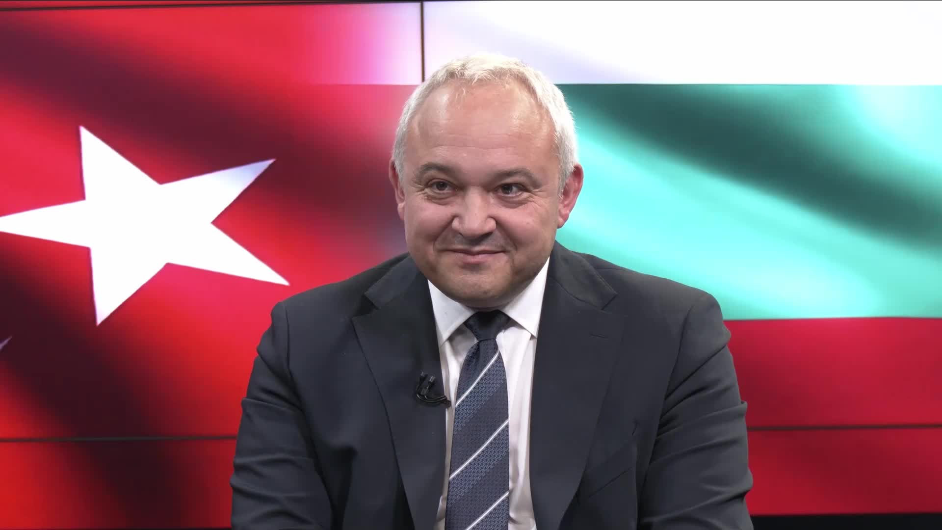 Eski Bulgaristan İçişleri Bakanı Demerdzhiev: "19 Nisan seçimlerinde 'tartışmasız zafer' hedefliyoruz"