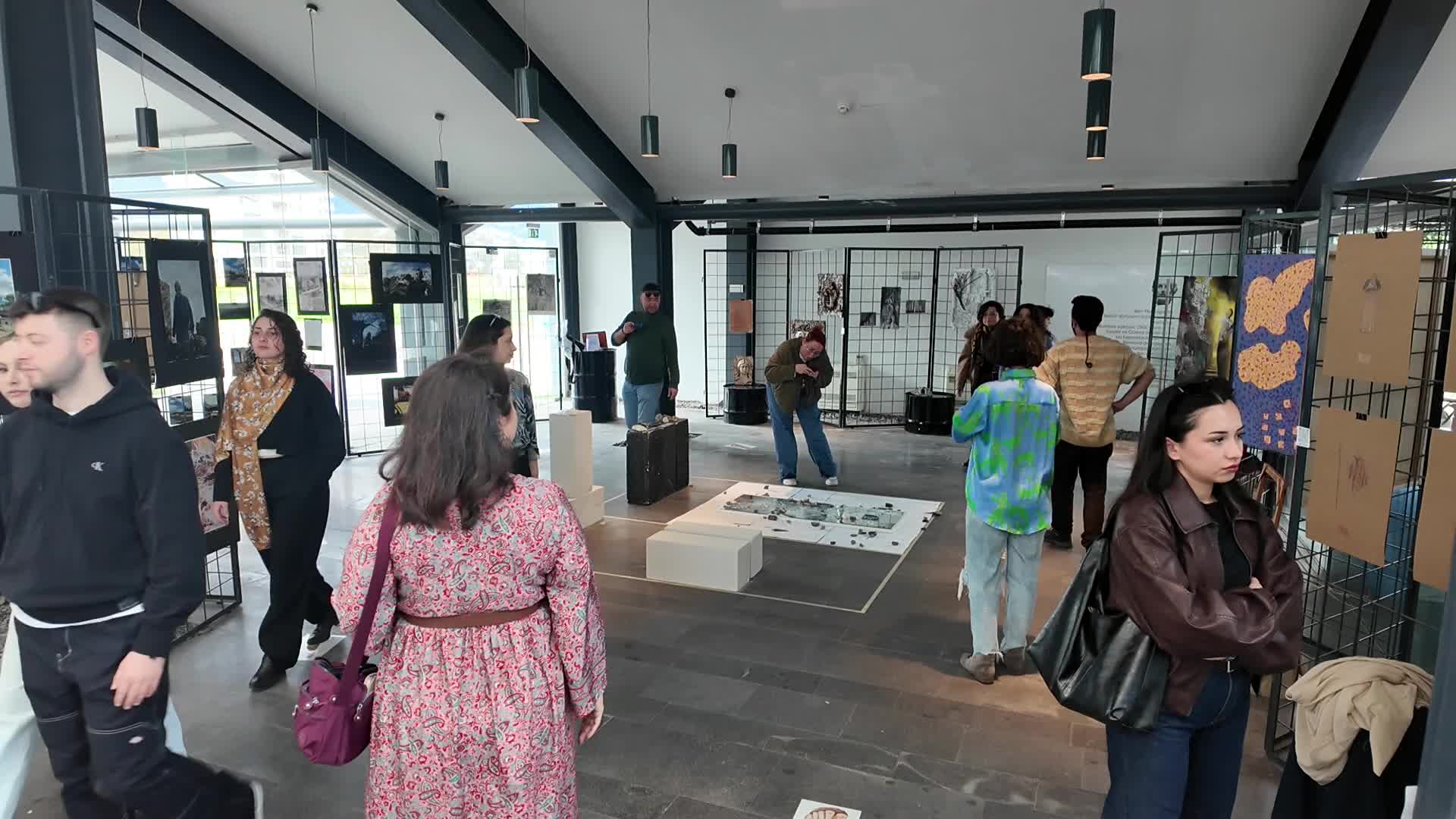 "Antik Safari” Disiplinlerarası Sergisi, Bornova'da sanatseverlerle buluştu