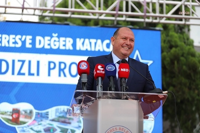 Menderes Belediye Başkanı Çiçek: “İki yıla yüzlerce, binlerce hizmet sığdırdık”