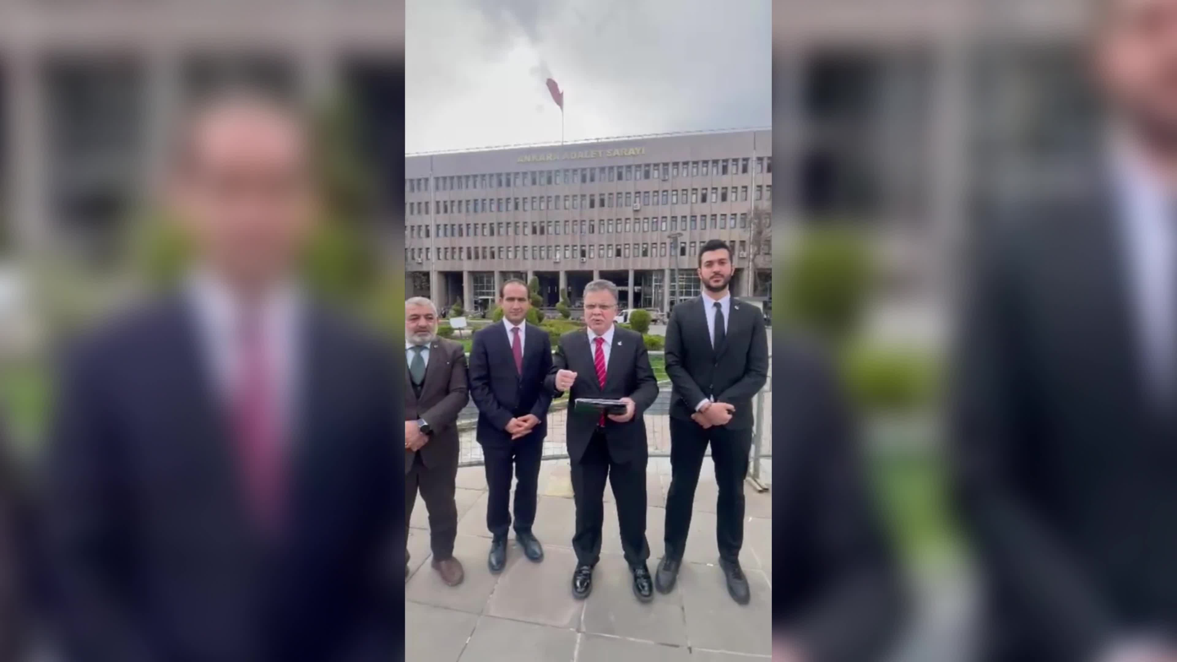 Yeniden Refah Partisi'nden İran'da 168 kız çocuğunun öldürülmesi nedeniyle ABD Başkanı Trump hakkında suç duyurusu