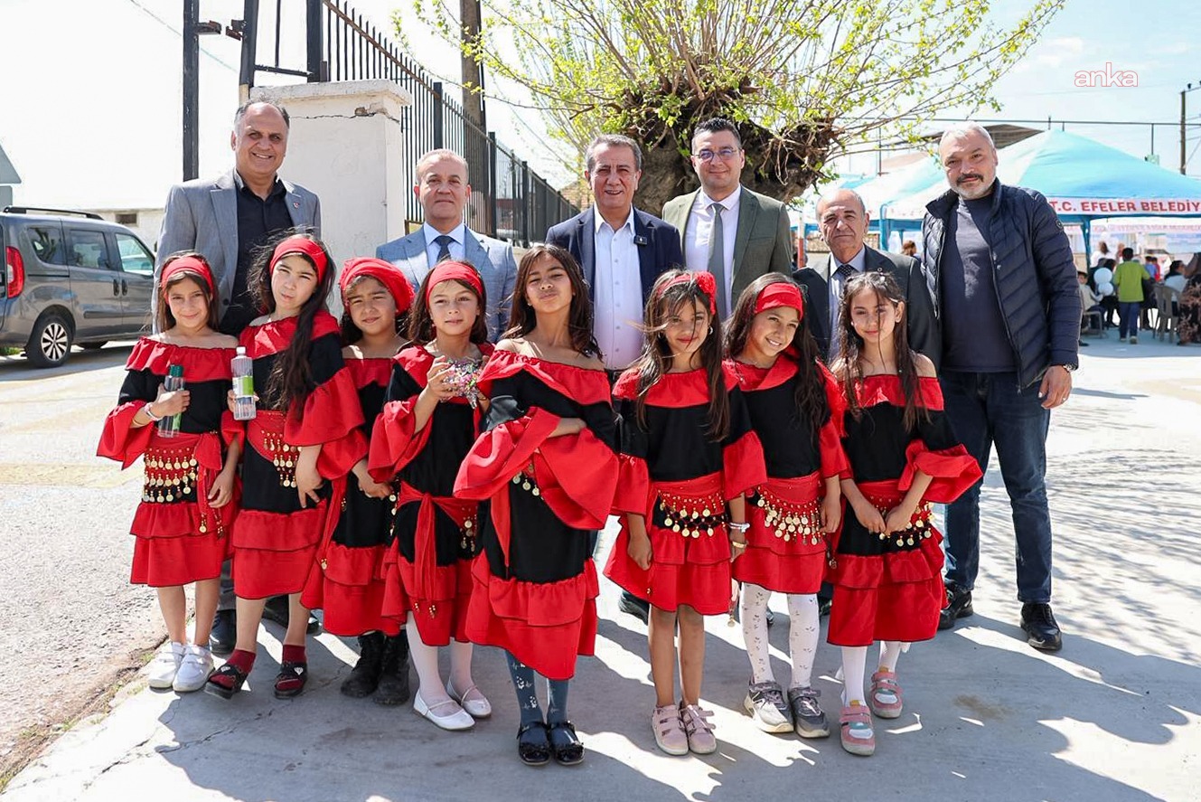Efeler Belediye Başkanı Yetişkin, Dünya Romanlar Günü programına katıldı