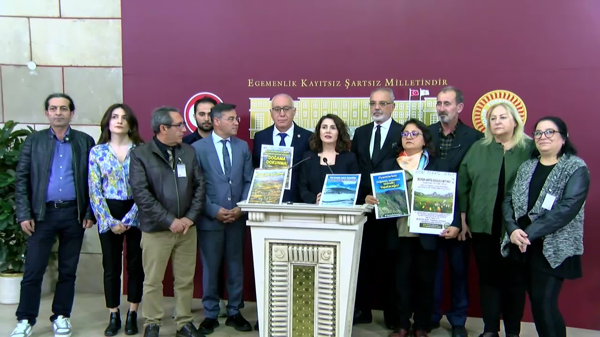 DEM Partili vekillerden Varto’da kurulmak istenen jeotermal projesine tepki: "Nerede bir karış toprak görürseniz orayı ranta çeviriyorsunuz"