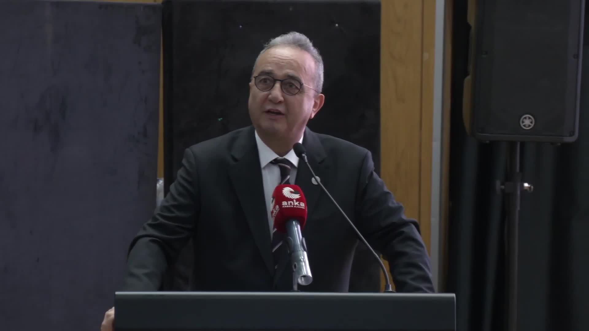 SDD'nin Dokuz Umde'den Sosyal Demokrat Programa" etkinliği...  Bülent Tezcan: "Her noktada ne yapacağını bilen bir ekiple yürüyoruz ve halkın karşısına çıkmaya hazırız"