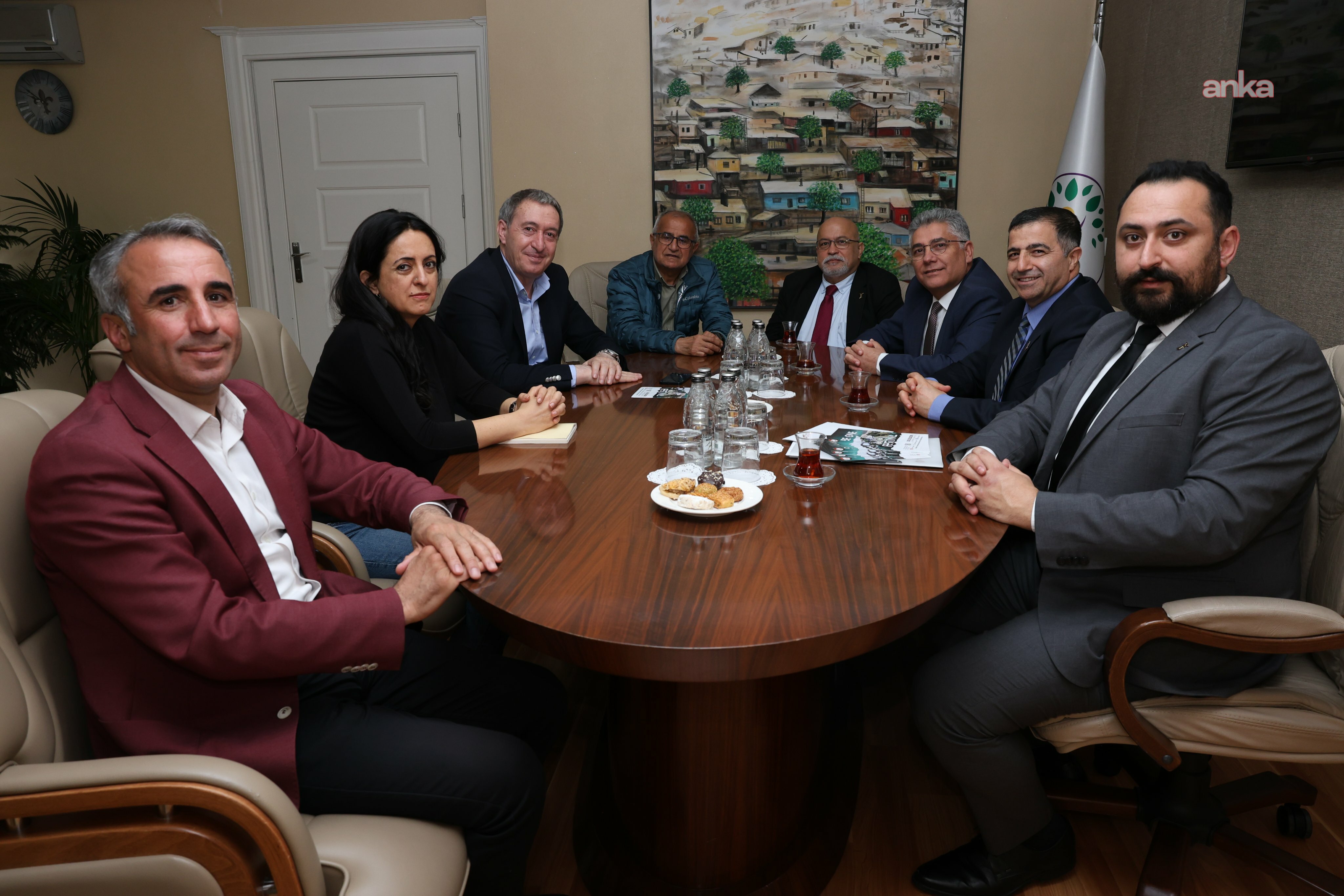 Alevi örgütlerinden DEM Parti'ye ziyaret