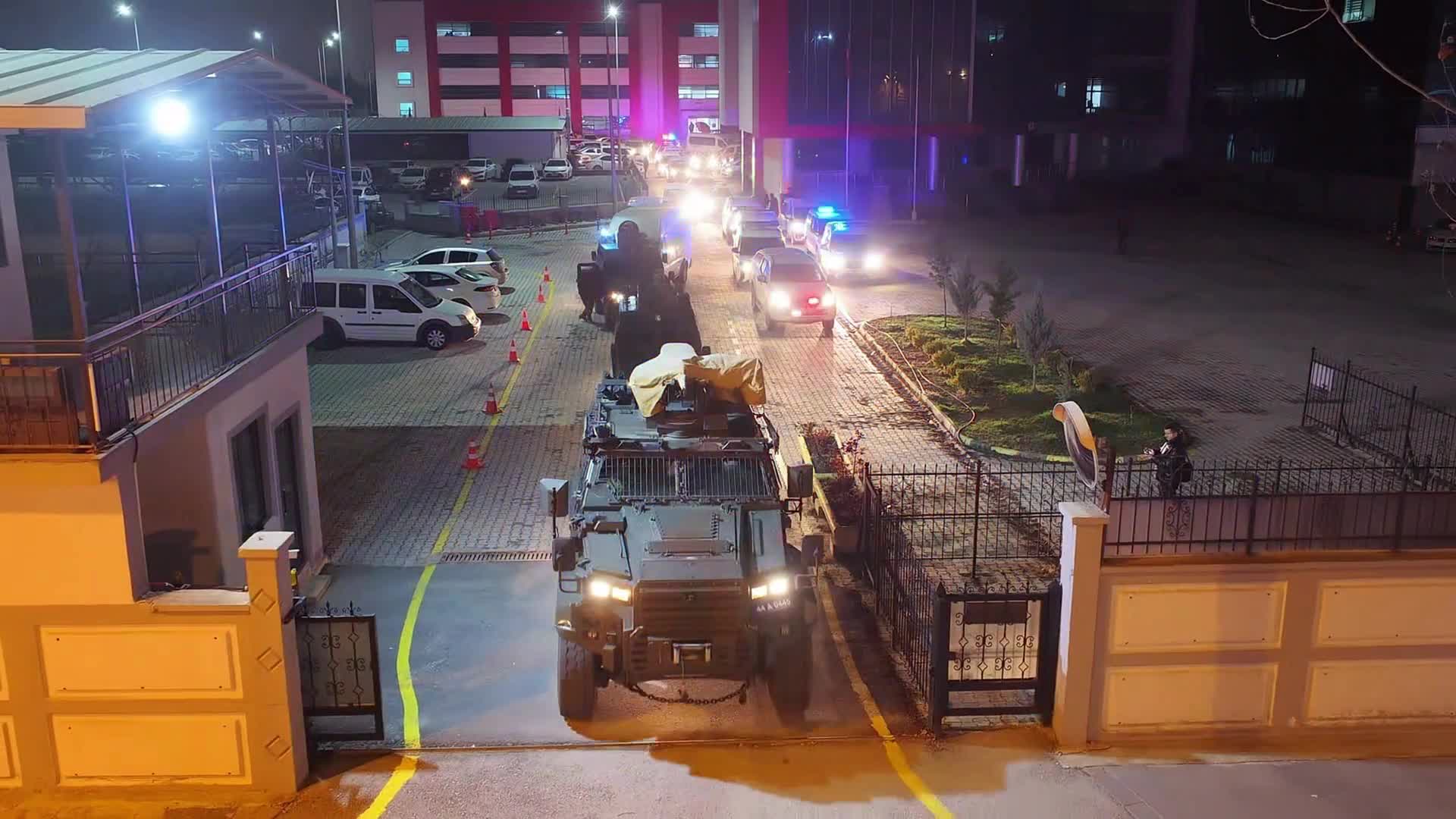 FETÖ/PDY’ye eş zamanlı operasyon: 4 ilde 23 şüpheli yakalandı, 10 kişi tutuklandı