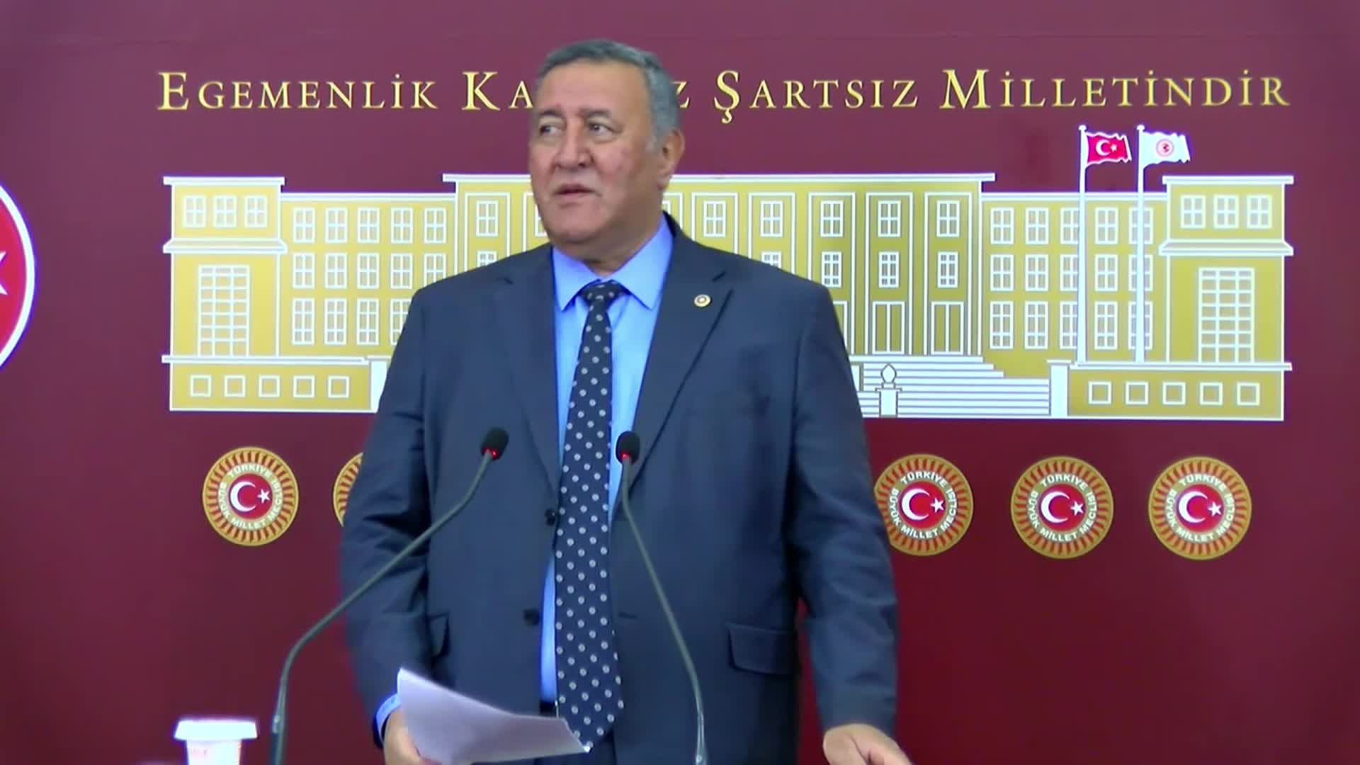 Ömer Fethi Gürer: "Çiftçi girdi maliyetleri karşısında güç durumda, icra da kapıda"