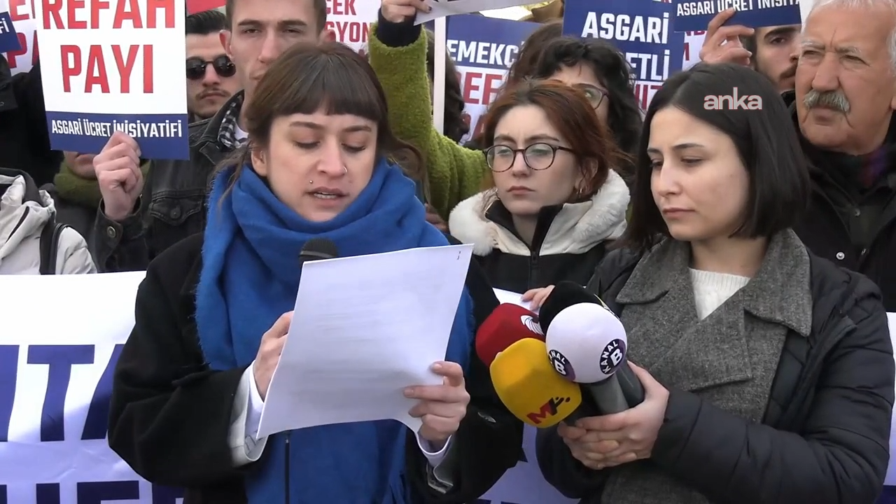 Asgari Ücret İnisiyatifi: "Akaryakıta, gıdaya, kiraya, her şeye zam varsa asgari ücrete yeniden zam"
