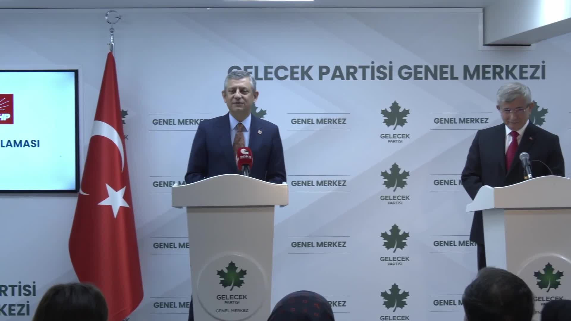 CHP-Gelecek Partisi görüşmesi… Özgür Özel: "85 yıldır ara seçimlerden açıkça kaçan ilk lider olma sıfatını Erdoğan’ın sırtına yükler"