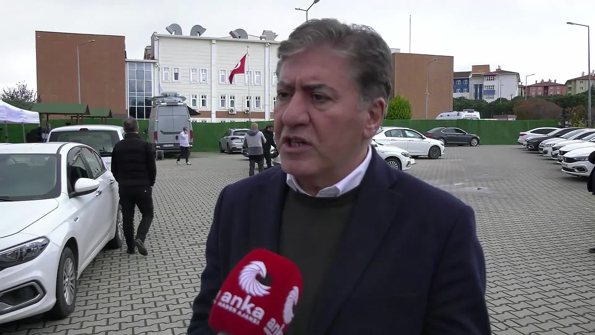 Murat Emir: "Yürekleri yetiyorsa kayyum atadıkları belediyelerde de koysunlar sandığı vatandaşa sorsunlar"