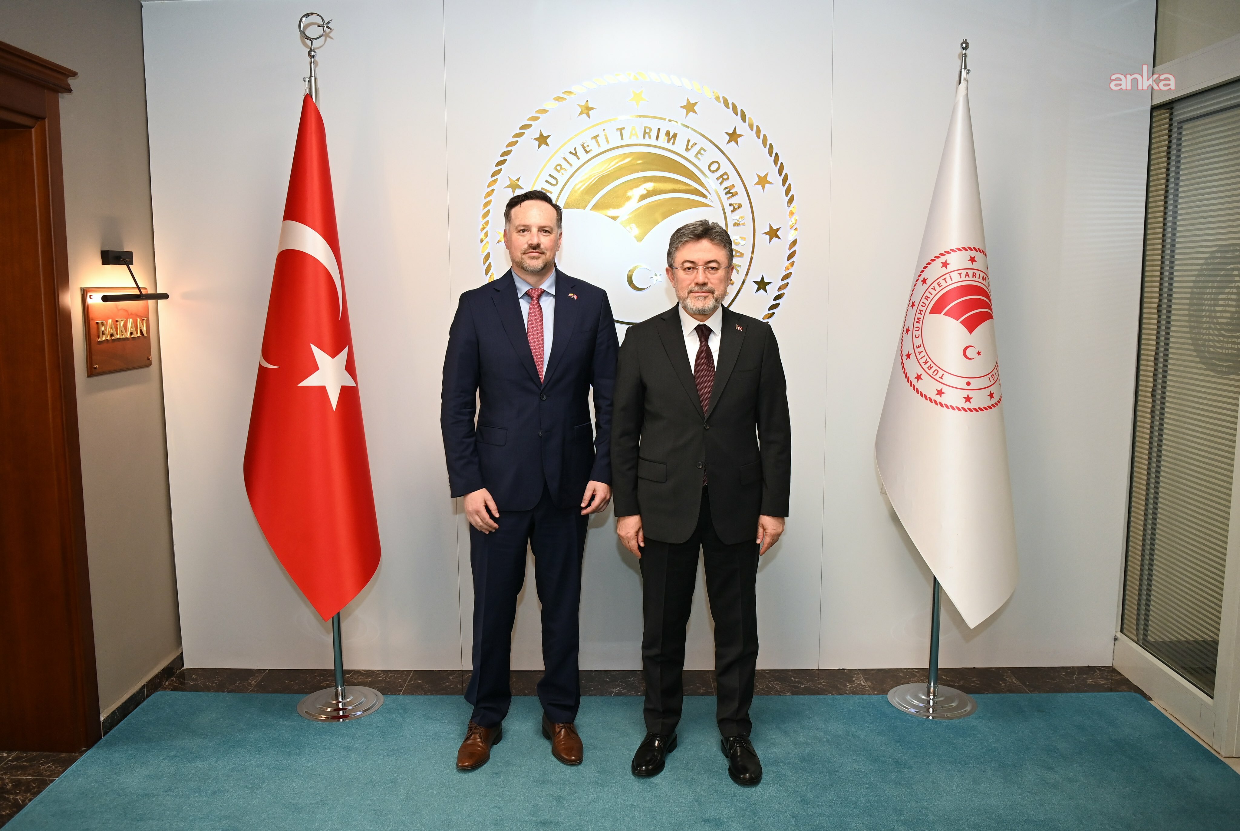 Bakan Yumaklı, Ekvador Büyükelçisi Vega ile görüştü