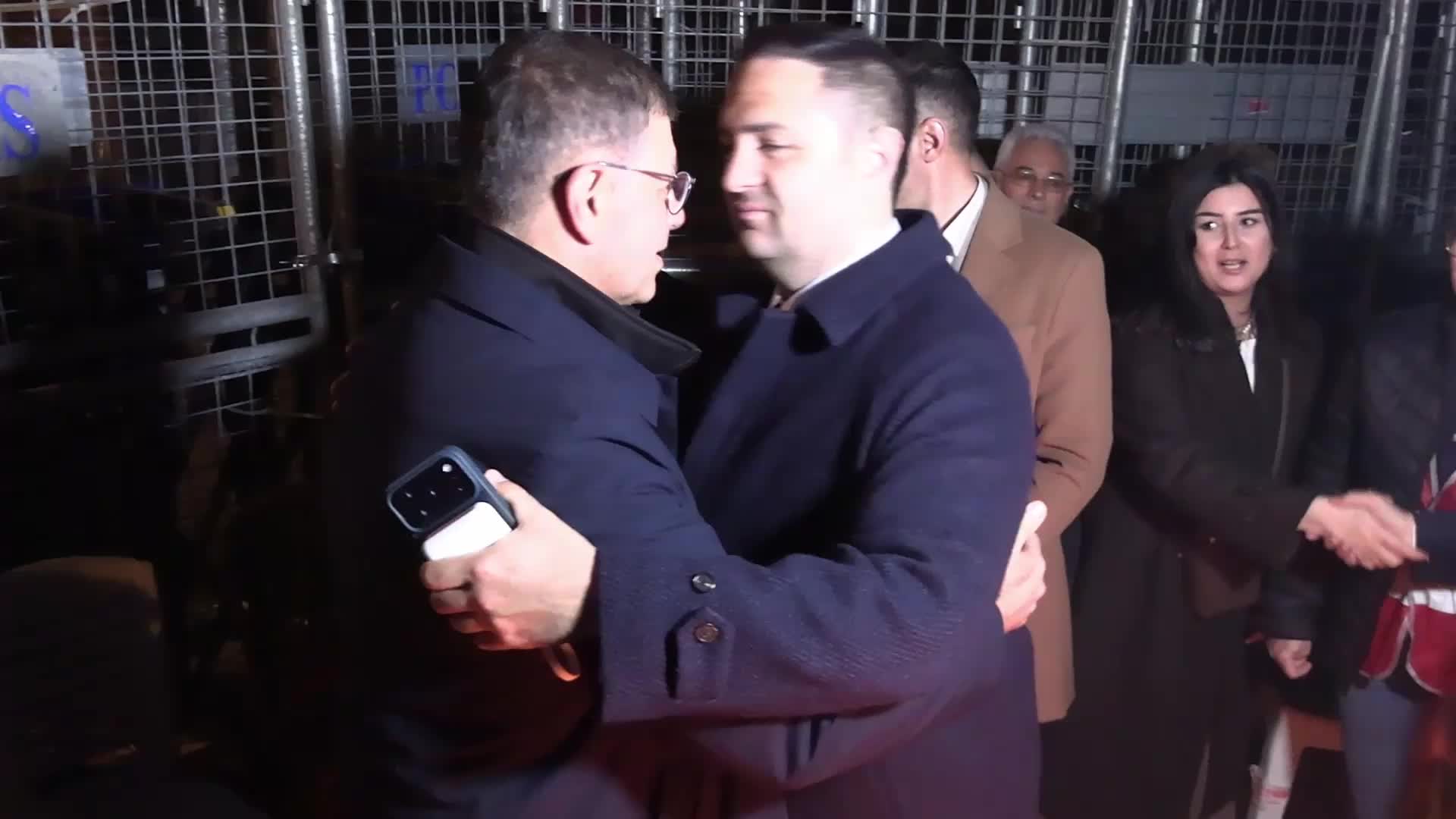Meslek Fabrikası direnişinde 4.gün… CHP Ankara Milletvekili Akdoğan ve PM Üyesi Sağ’dan direnişe türkülü destek