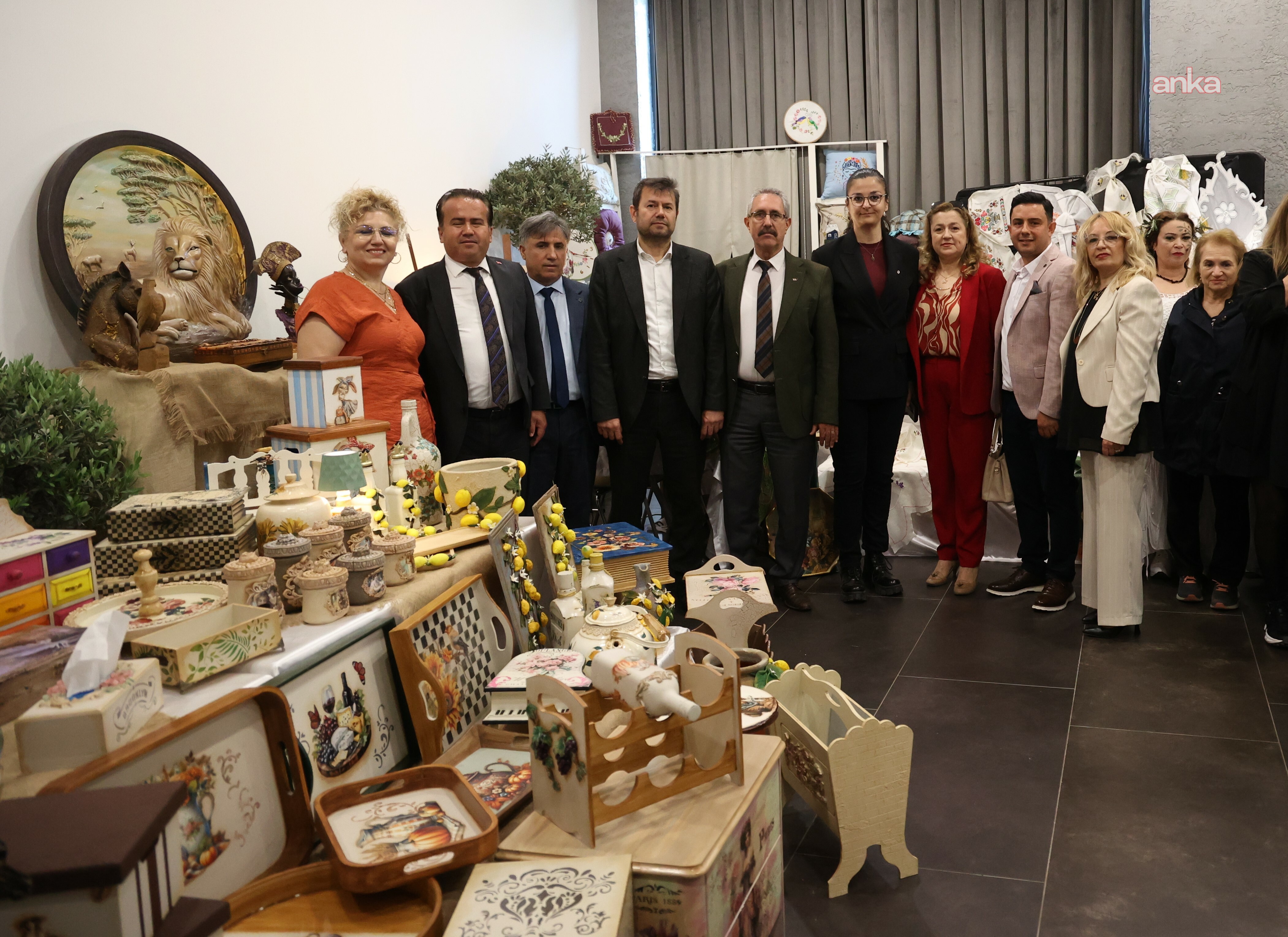 Antalya Büyükşehir Belediyesi Uncalı ATASEM'den “Yeşil Vatan” temalı yıl sonu sergisi