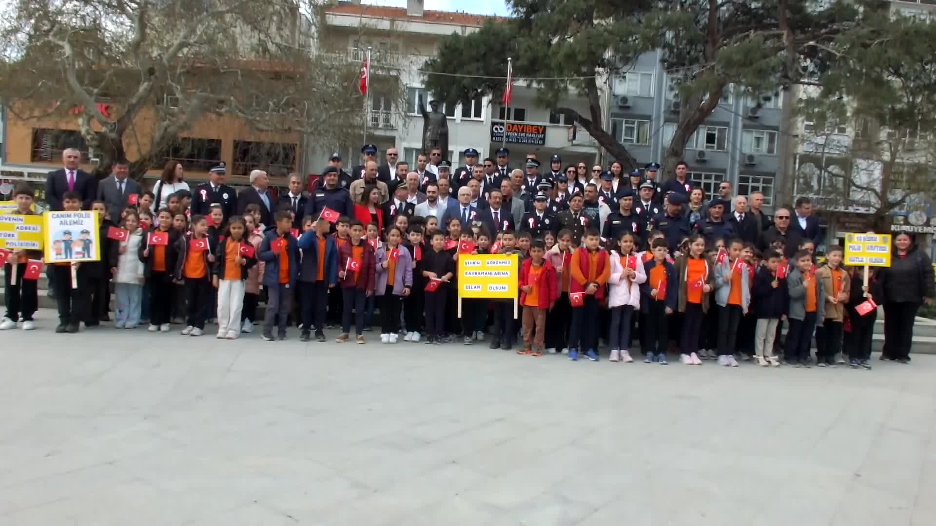 Burhaniye'de Türk Polis Teşkilatı'nın kuruluşunun 181. yıl dönümü kutlandı