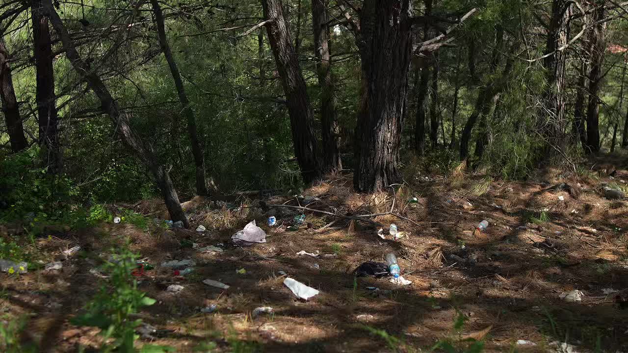 Marmaris Belediyesi'nden Armutalan seyir tepesinde temizlik çalışması