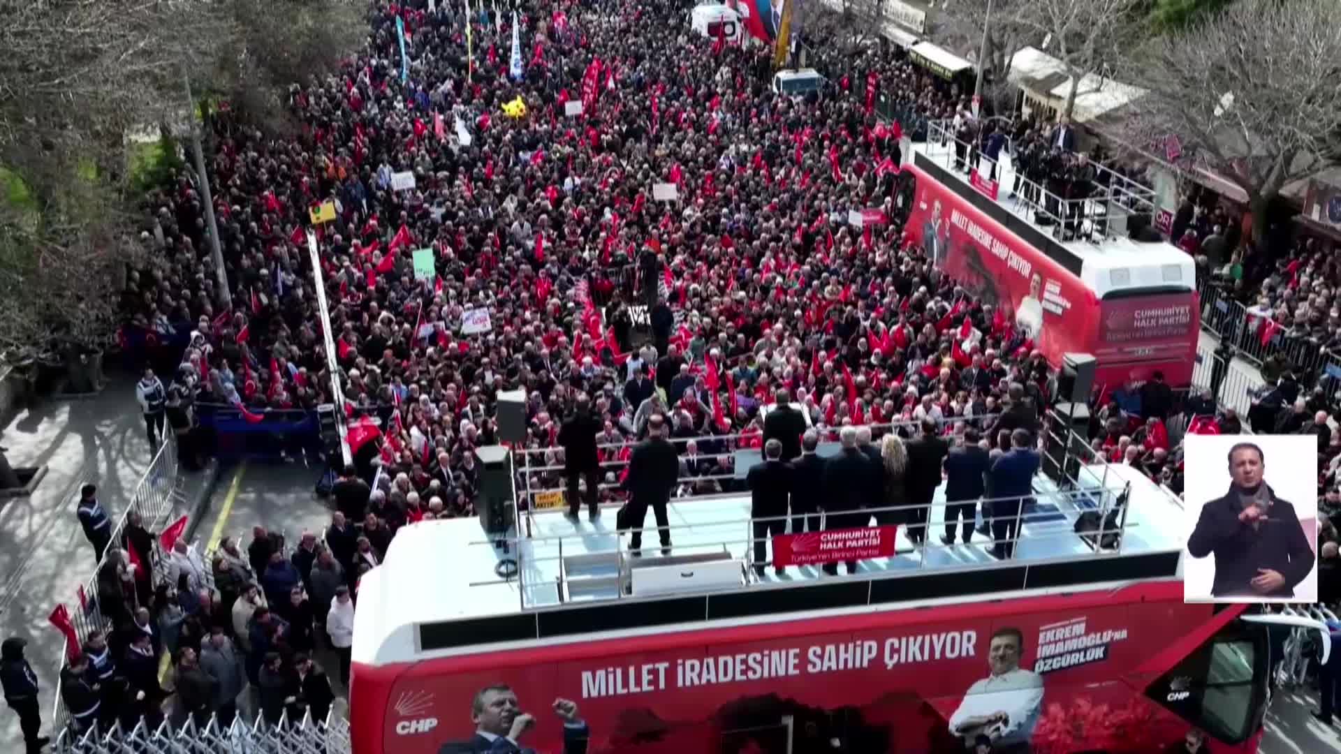 CHP'nin "Millet İradesine Sahip Çıkıyor" mitingi Nevşehir'de... Özgür Özel "ara seçim" talebini yineledi: "Emekliler için çalışanlar için ara zam; demokrasi için ara seçim şarttır"