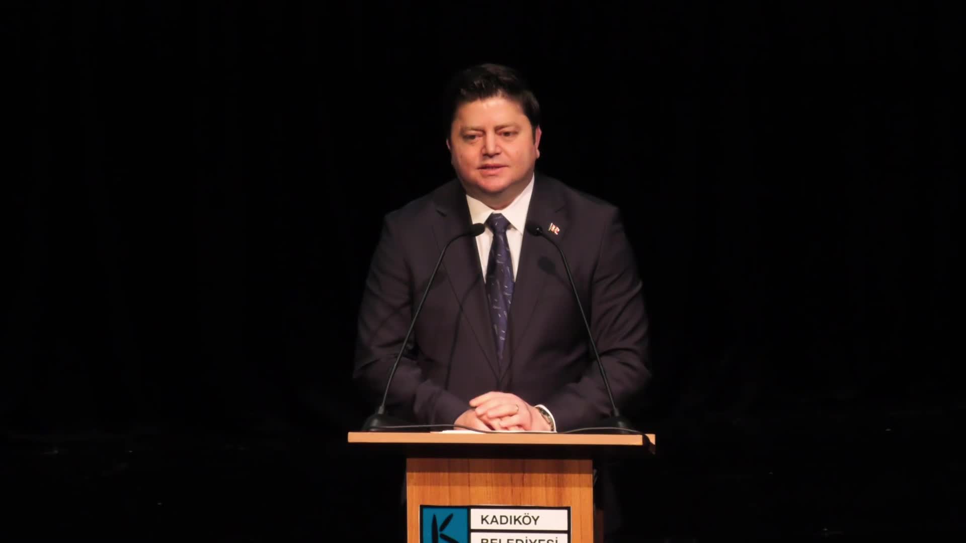 Uluslararası Kentsel Gıda ve Beslenme Politikaları Çalıştayı... Gökhan Günaydın: "Türkiye, iklim krizi, gıda krizi ve demokrasi kriziyle mücadele ediyor"