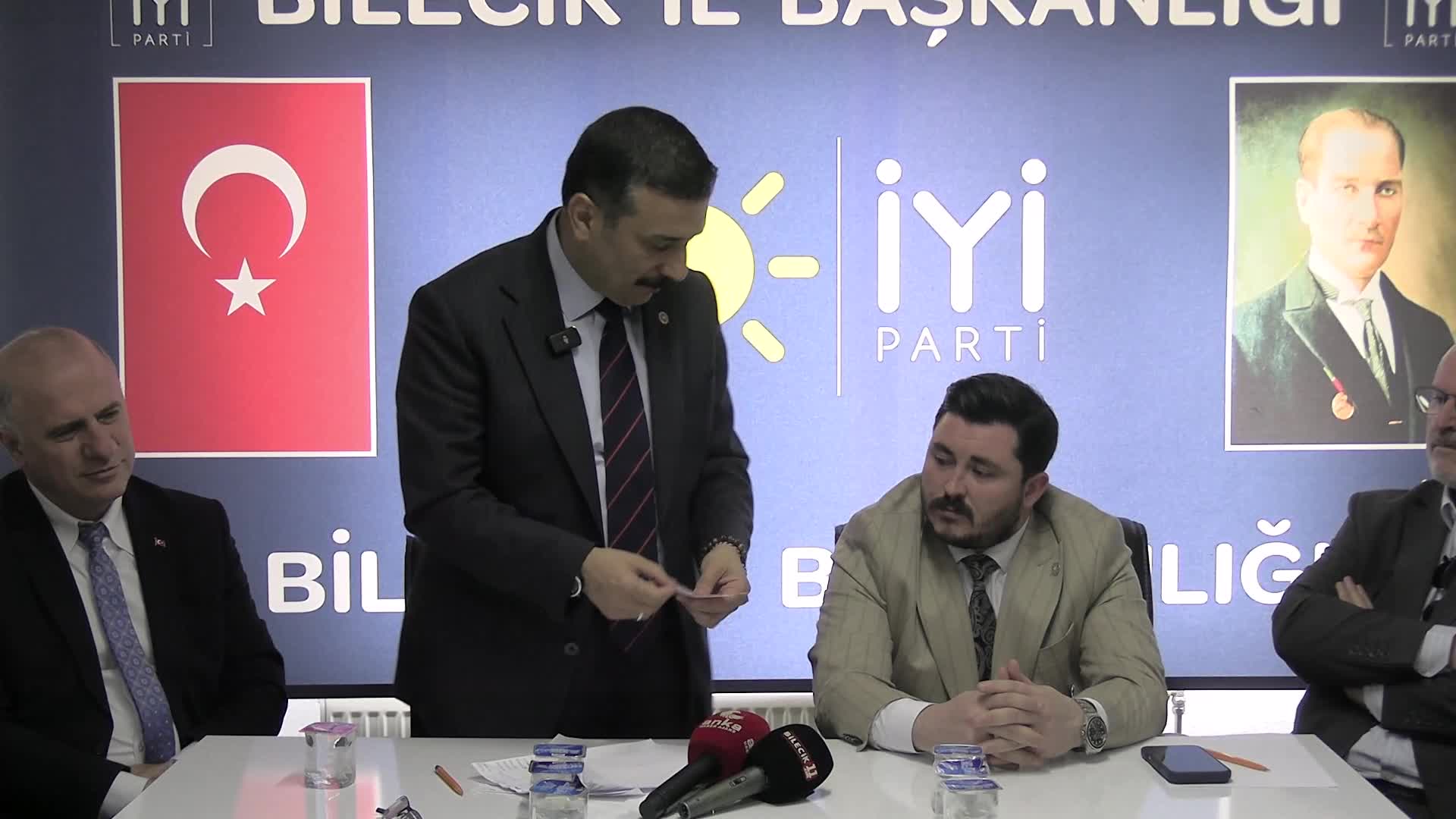 İYİ Partili Türkoğlu: "Seçimin her türlüsüne; ister ara seçim, ister erken seçim, isterse hemen seçim biz bunlardan yanayız"