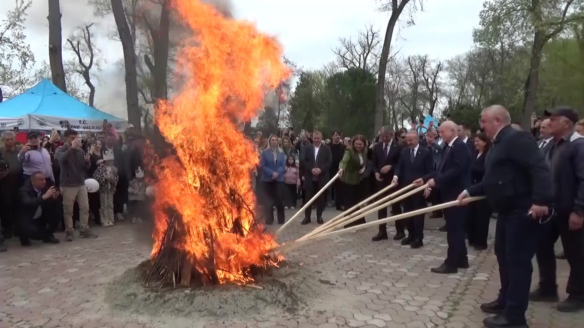 Edirne'de ertelenen Nevruz Bayramı kutlandı