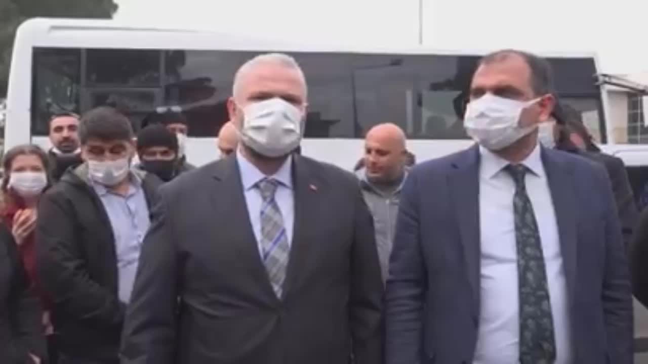MENEMEN'DE 17 GÜNLÜK DİRENİŞ SONUÇ VERDİ... İŞÇİLER, İŞBAŞINA DÖNDÜ!