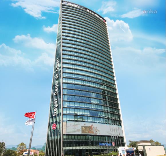 DENİZBANK’TAN 435 MİLYON DOLAR KREDİ