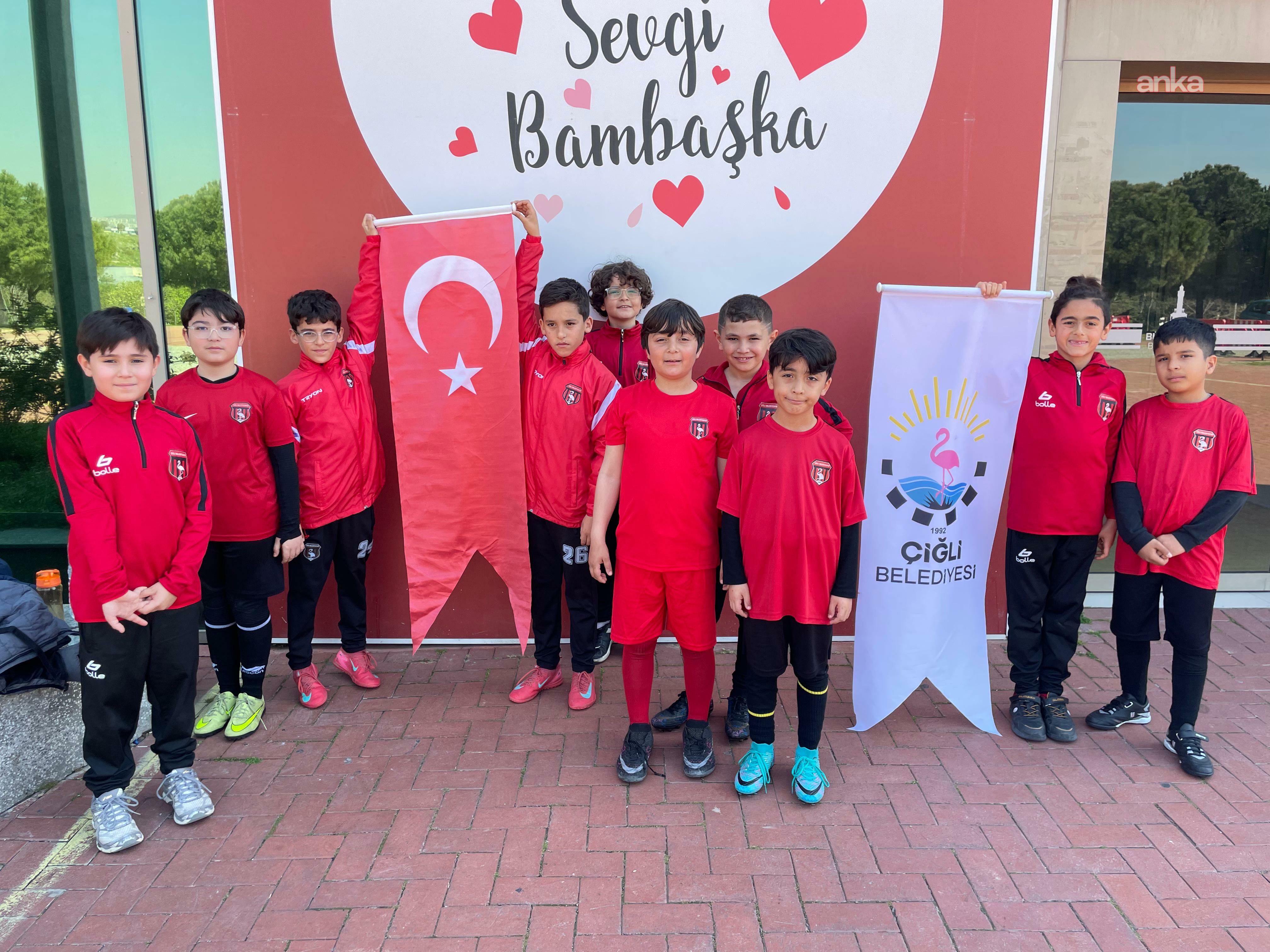Çiğli’de geleceğin futbolcuları bilimsel ve çok yönlü yetişiyor
