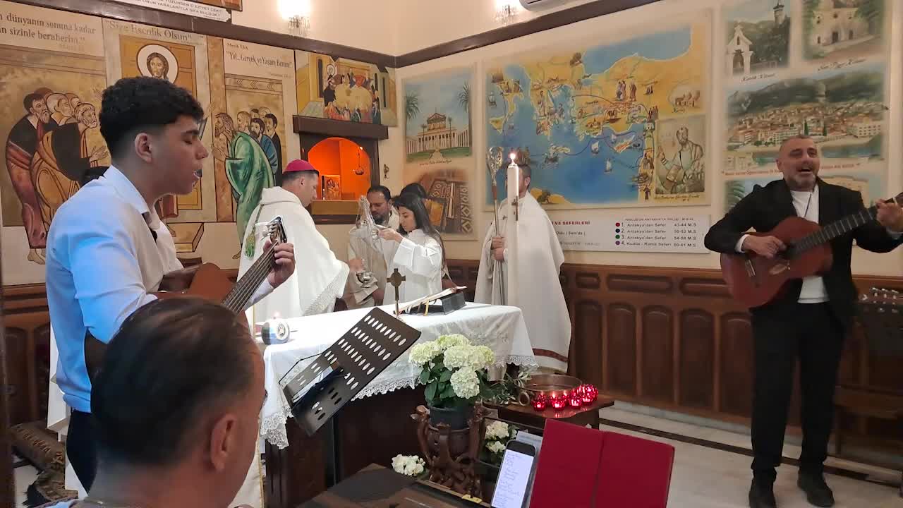 Paskalya Bayramı Antakya'daki birçok kilisede kutlandı