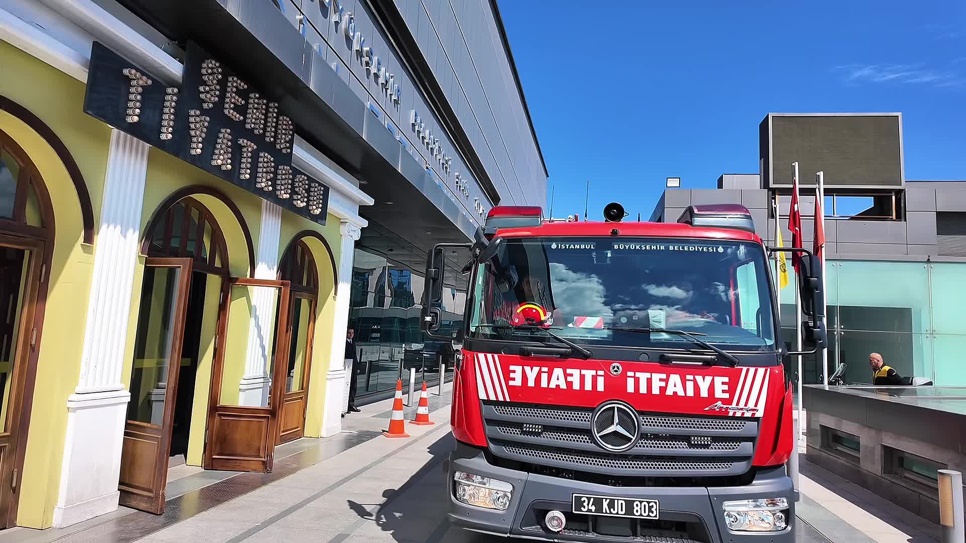 Şehir Tiyatroları’ndan çocuklara yangın bilinci: “İtfaiyecinin Sırrı”