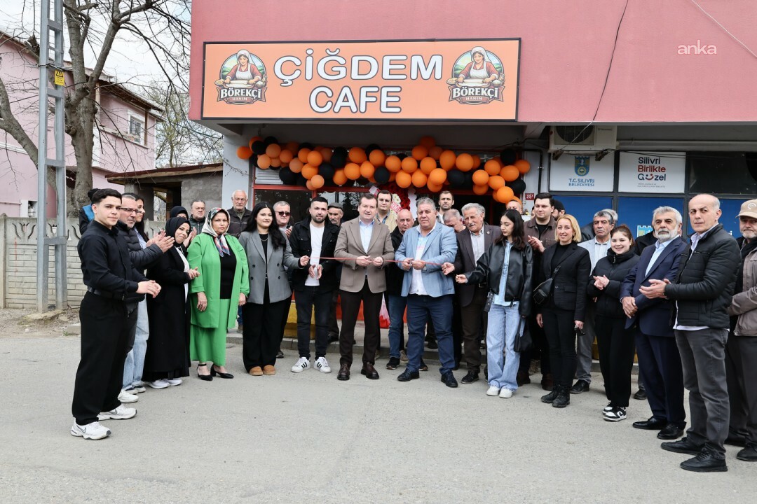 Silivri Belediye Başkanı Balcıoğlu Çiğdem Kafe’nin açılışını yaptı