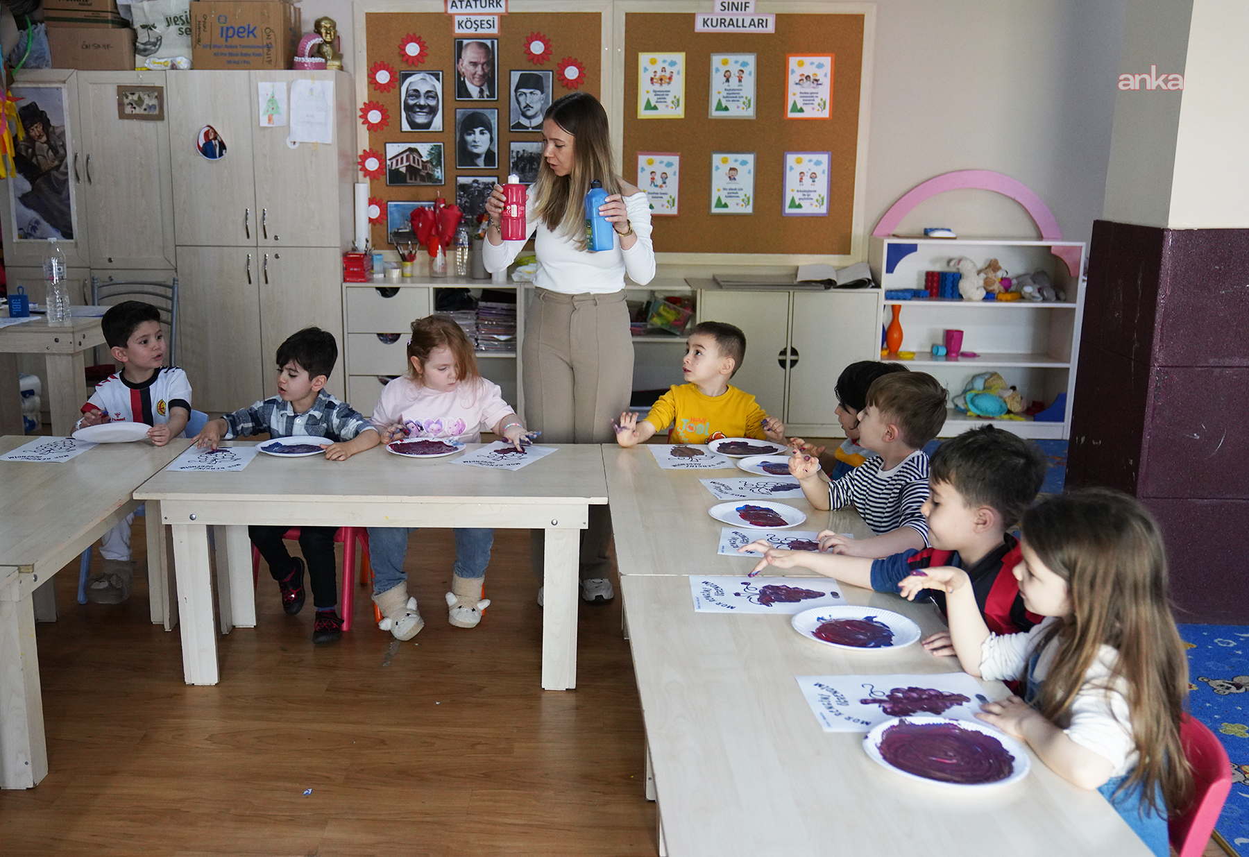 Tepebaşı'nda çocuklar oyunlar eşliğinde öğreniyor