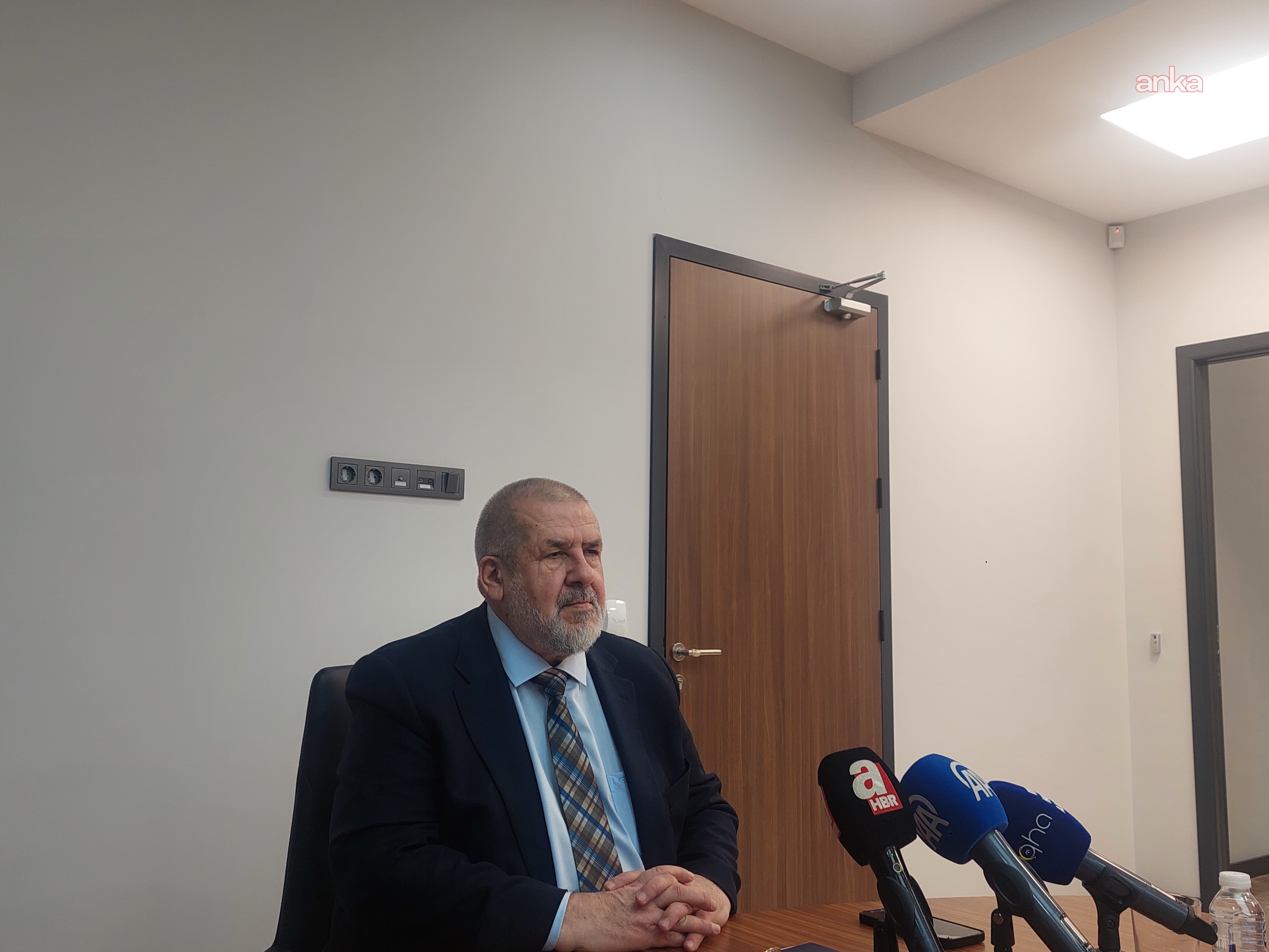 Kırım Tatar Milli Meclisi Başkanı Çubarov: Kırım Tatar Milli Meclisi sivil toplum değil