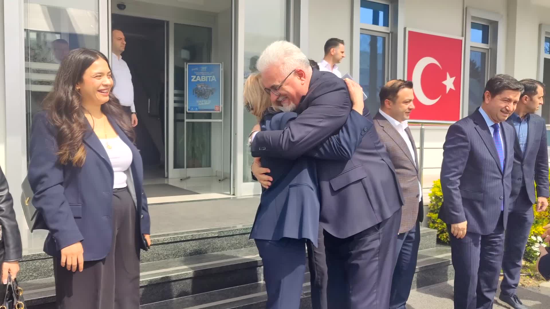 İBB'nin 44 yıllık Zabıta Müdürü Nazan Başelli görevine döndü