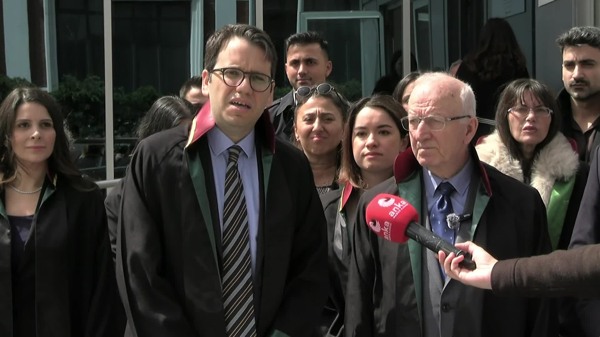 Avukat Özayar’dan Esenyurt’taki karakolda darp edildiği iddiasına karşı suç duyurusu: “Her zaman engelleri aşarak çalışmak gerçekten yorucu”