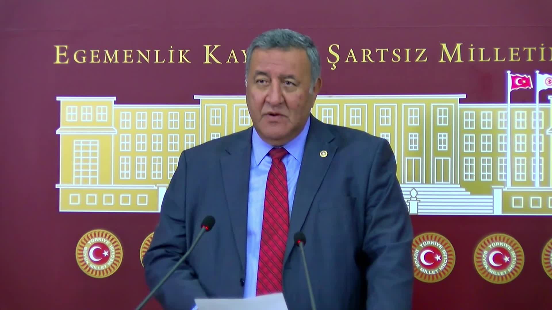 Ömer Fethi Gürer: "Nakliye ve tır şoförlerinin sorunları her geçen gün katlanarak artıyor"
