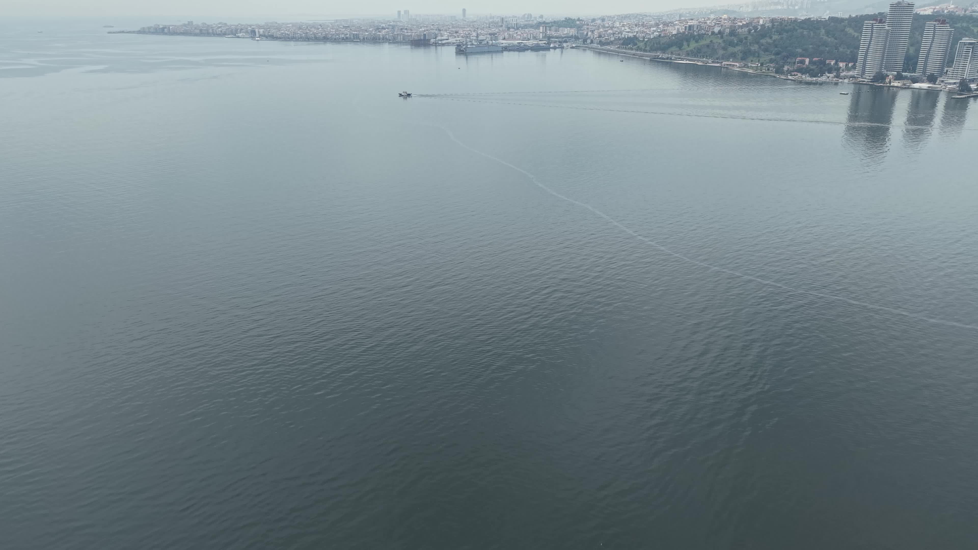İzmir Körfezi’nde 10. kez dış kaynaklı kirlilik tespit edildi