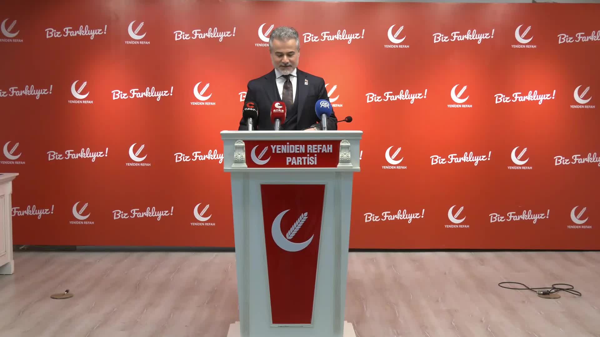 Suat Kılıç: "Yeniden Refah Partisi'nin gündeminde bir erken seçim var"