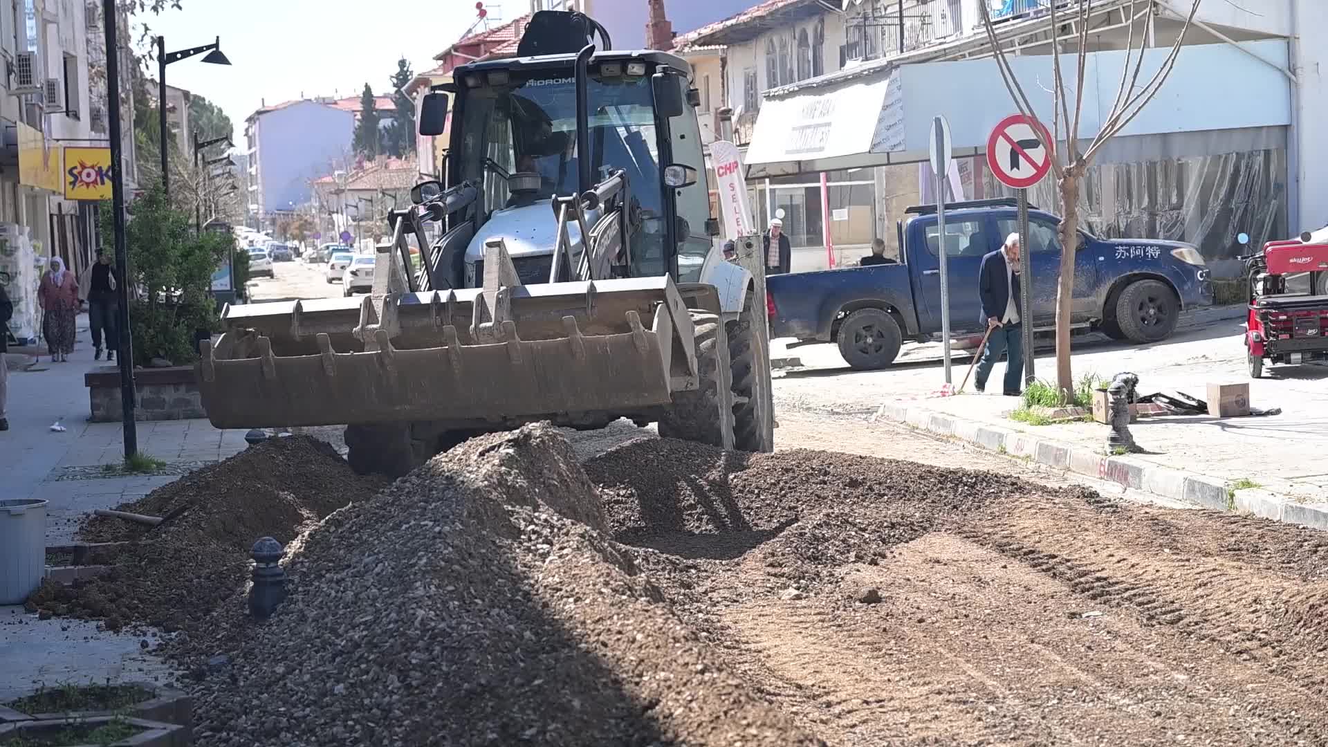 Manisa Büyükşehir Belediyesi'nden Selendi'ye 6 milyon TL'lik altyapı yatırımı