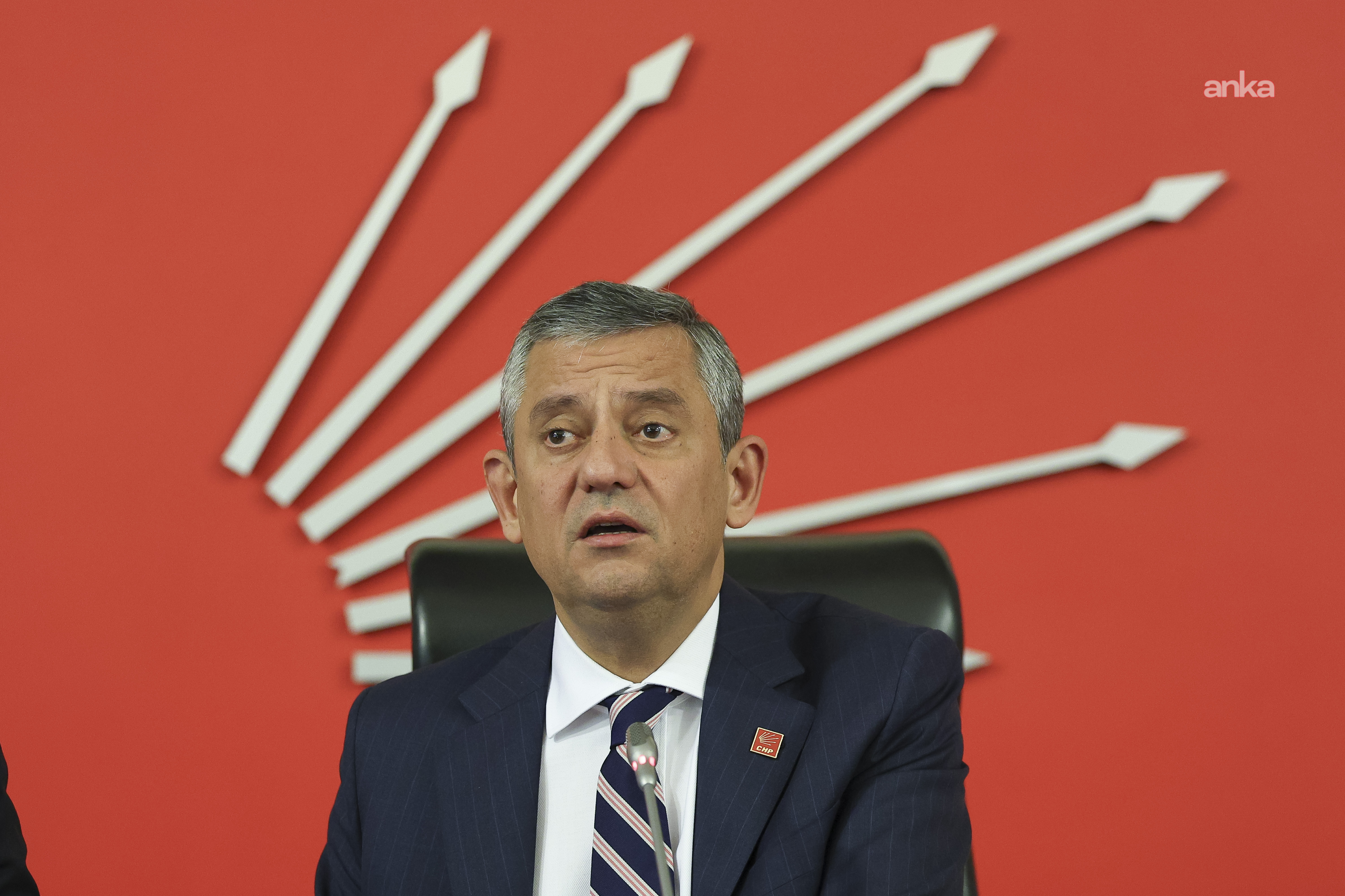 Kahramanmaraş'ta ortaokulda silahlı saldırı... Özgür Özel: Türkiye'nin en acil gündemlerinden biri artık okul güvenliği olmalıdır