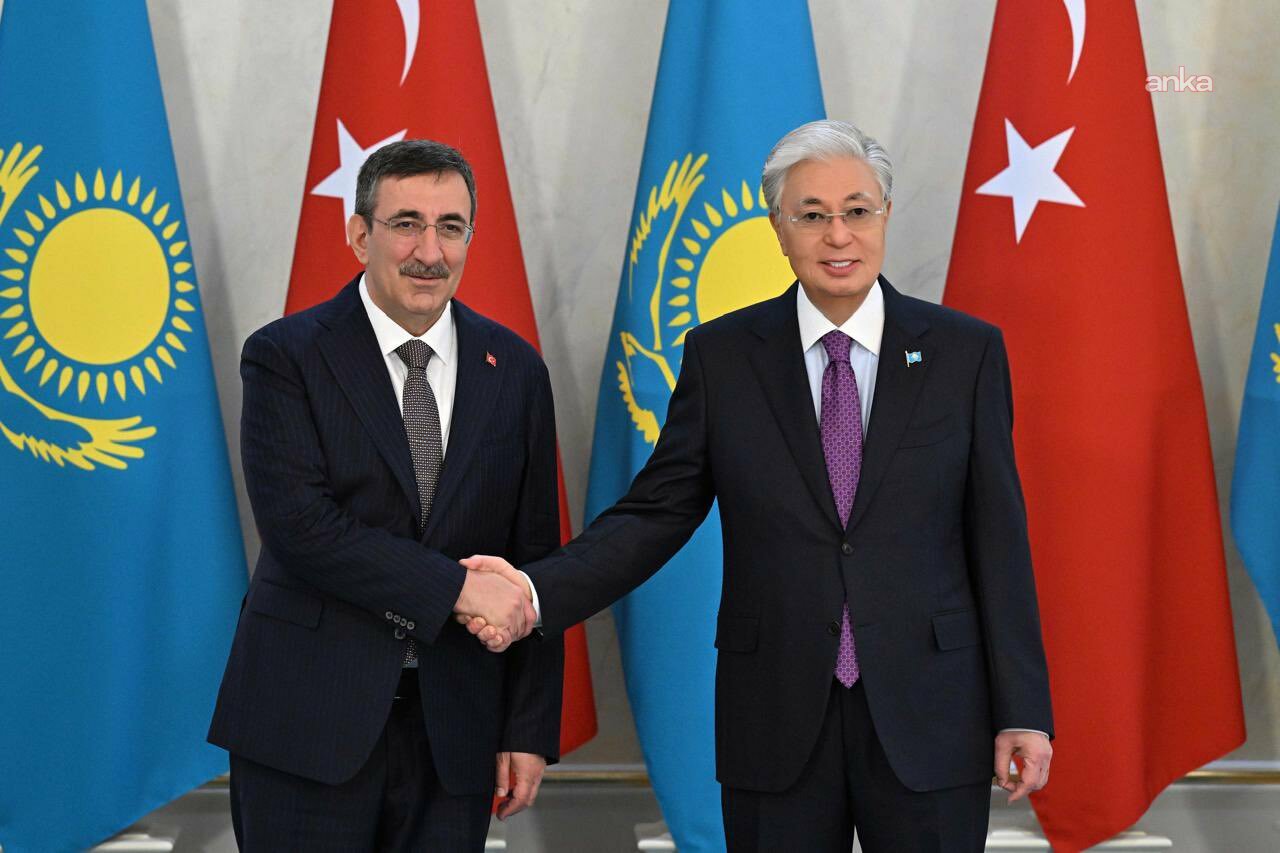 Cevdet Yılmaz, Kazakistan Cumhurbaşkanı ile görüştü