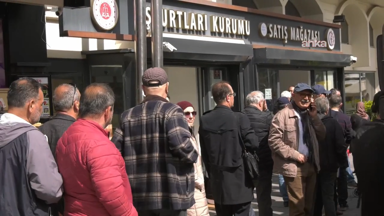 İran Meclis Başkanı Galibaf'tan Hürmüz Boğazı çıkışı: “Yeni denklem sabitleniyor”