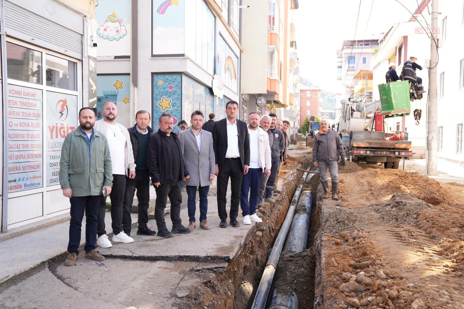Keçiören Belediyesi'nin özel sporcularından Konya Yarı Maratonu’nda kürsü başarısı