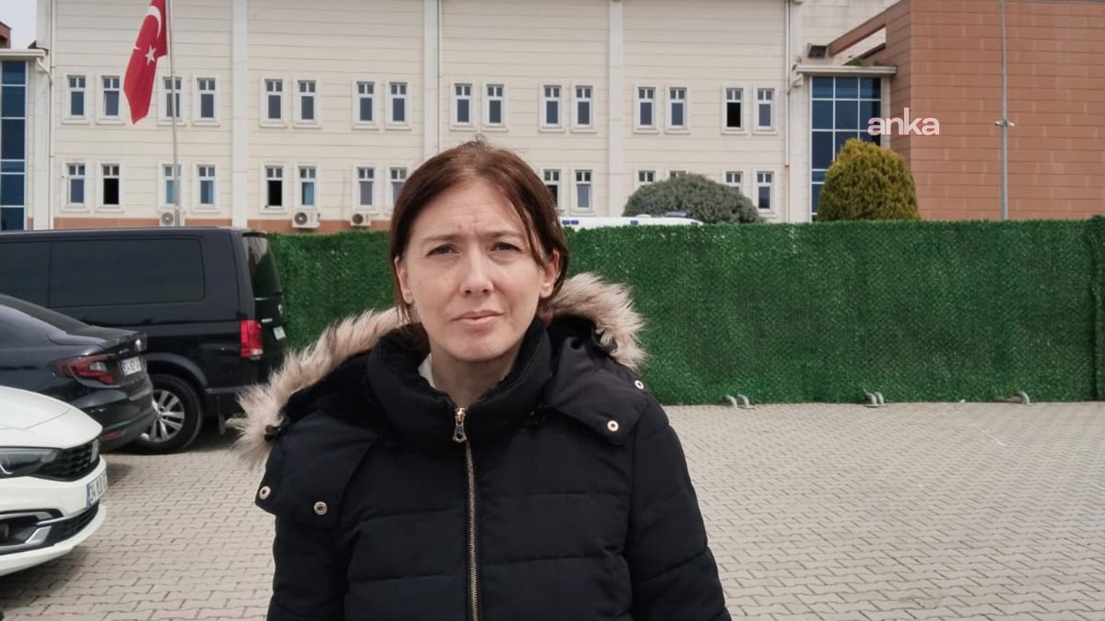 İBB soruşturması kapsamında 9 aydır tutuklu bulunan şoför İlkay Onok'un eşi: "Kendisi sadece şoförlük yaptı, bir an önce serbest bırakılmasını istiyorum"