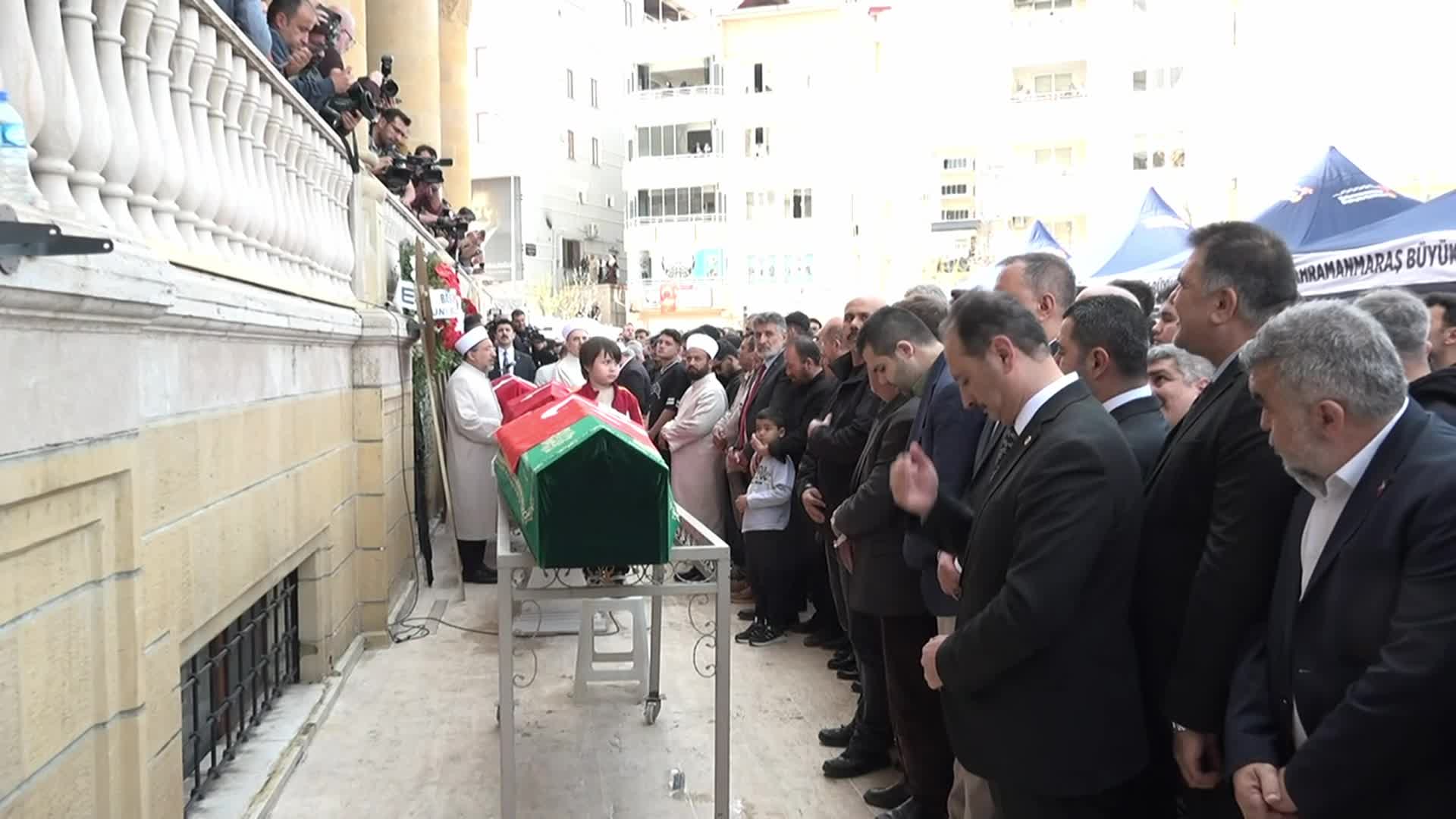 Kahramanmaraş'taki okul saldırısında yaşamını yitirenler son yolculuğuna uğurlandı