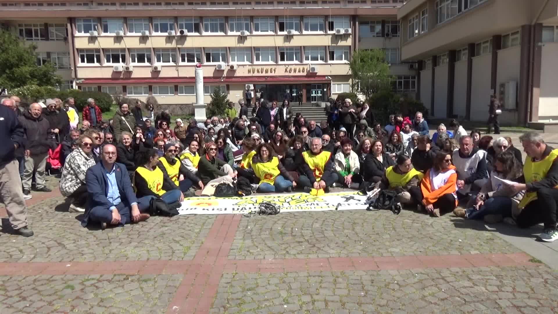 İBB Davası'nda 32. gün... Tutuklu sanık Hakan Karanis: "Seviyesiz beyanlarla 14 aydır cezaevinde yatıyorum"