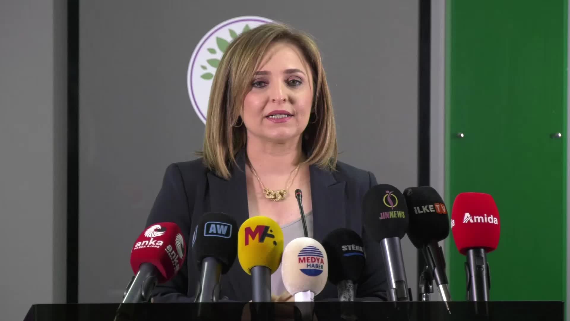 DEM Parti'li Doğan'dan, Milli Eğitim Bakanlığı'na: "İnsanların böyle bir günde protesto haklarından yararlanmalarını engellemeyin"
