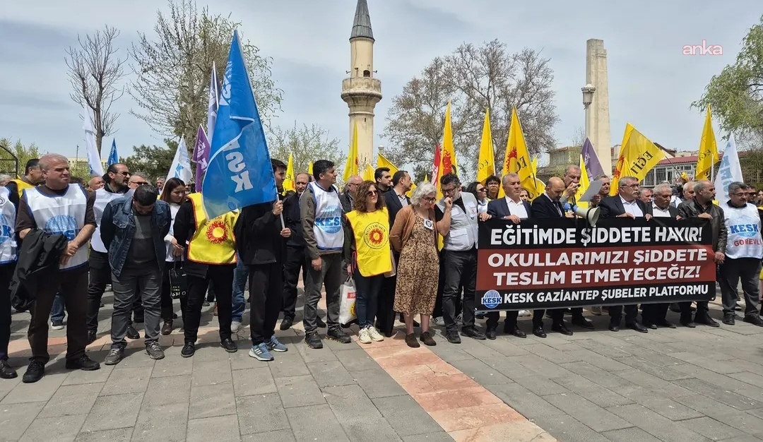 Özgür Özel'den Hıdırellez mesajı: Umut memleketimizden, sevinç yüreklerimizden eksik olmasın