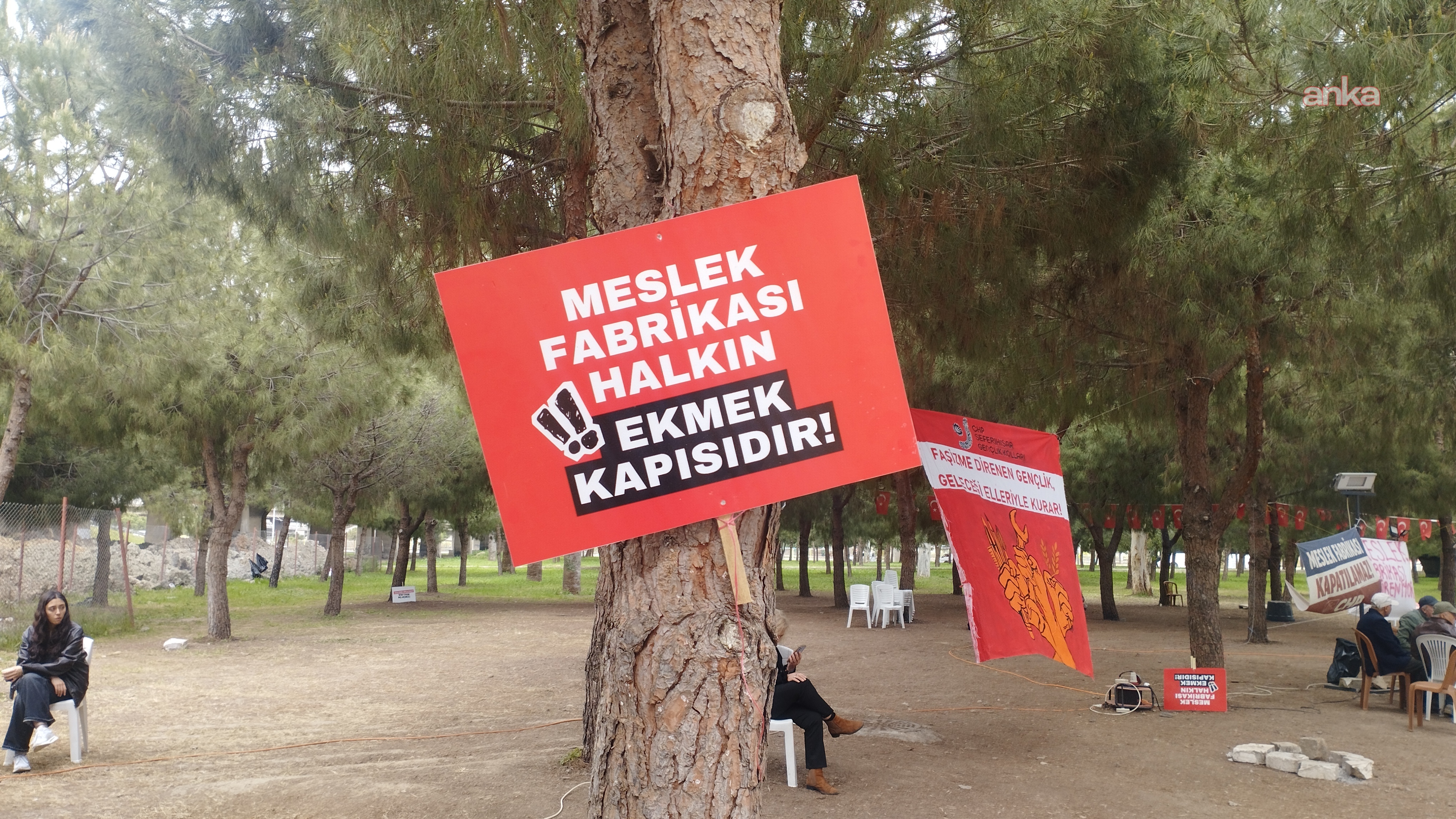 Bakan Göktaş, Apple yetkilileriyle bir araya geldi